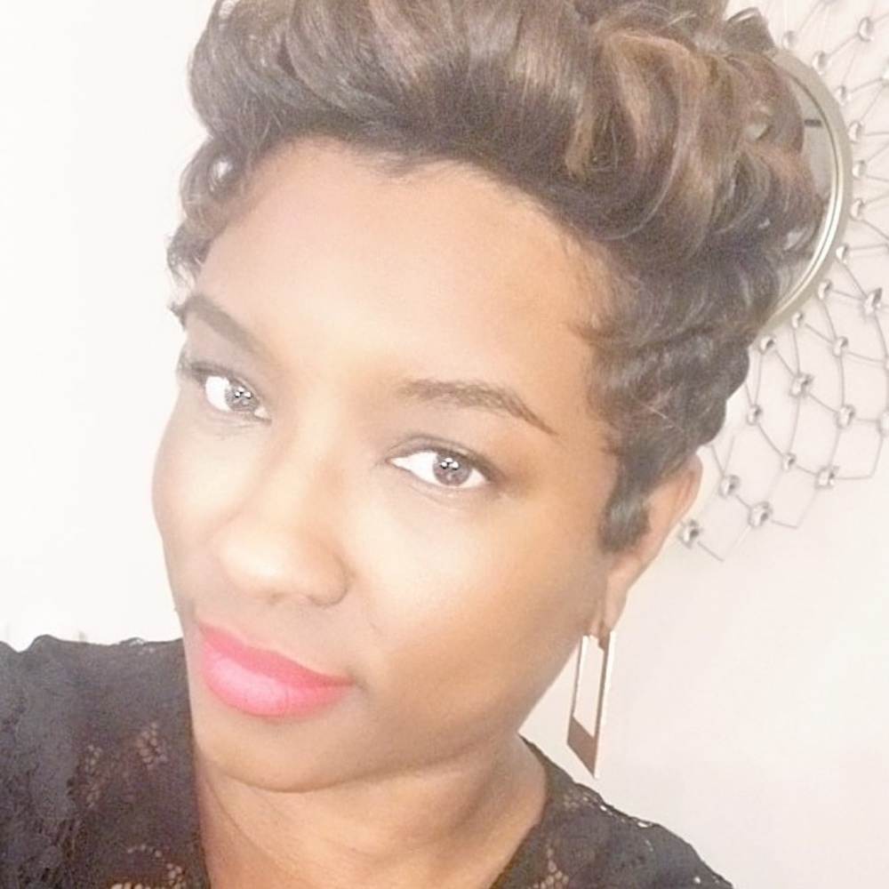 Meet your Posher, Jenn